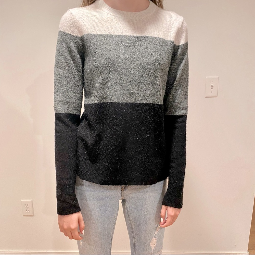 2/$25 Old Navy wide stripe sweater
